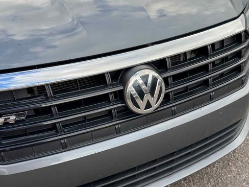 Used 2019 Volkswagen Jetta R-Line image 10