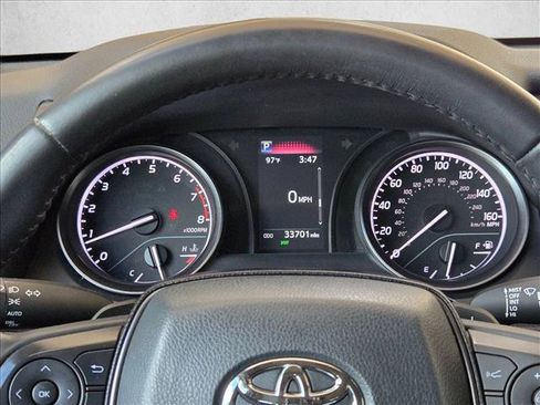 Used 2024 Toyota Camry SE FWD image 13