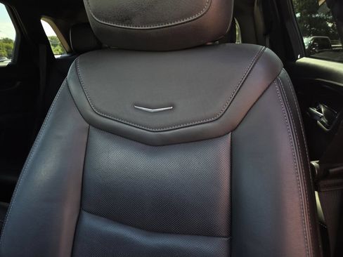 Used 2021 Cadillac XT5 Premium Luxury FWD image 19