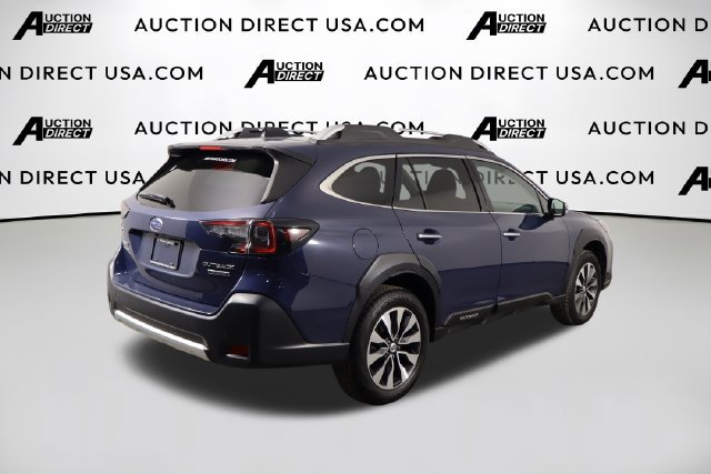 Used 2023 Subaru Outback Touring AWD/4WD image 41