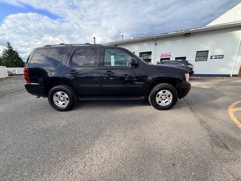 Used 2013 Chevrolet Tahoe LT AWD/4WD image 10