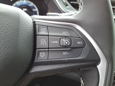 New 2026 Jeep Grand Cherokee L 4WD image 17