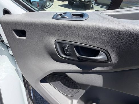 New 2026 Ford Transit 150 Low Roof w/ Load Area Protection Package RWD image 10