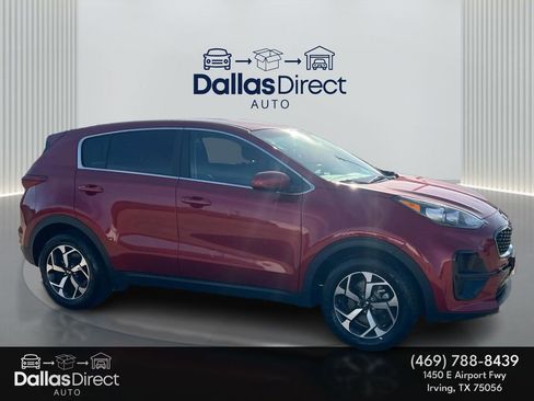 Used 2021 Kia Sportage LX image 2