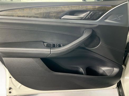 Used 2018 BMW X3 xDrive30i image 17