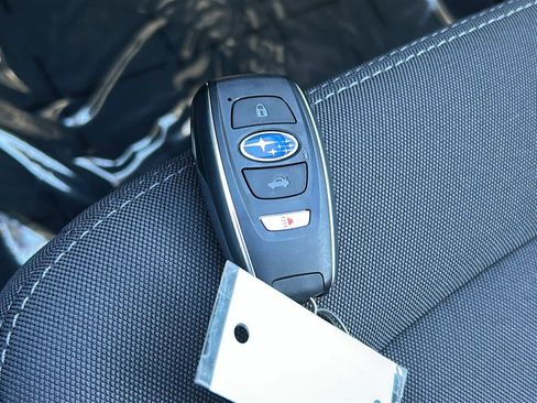 Certified 2025 Subaru Crosstrek 2.5i Premium AWD/4WD image 30