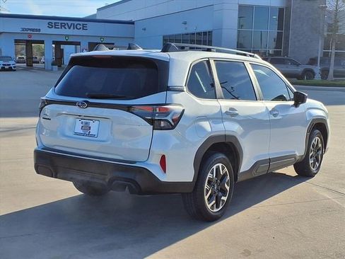 Certified 2025 Subaru Forester Premium w/ Convenience Package #1 image 4