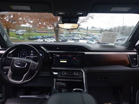 Used 2024 GMC Sierra 1500 Denali AWD/4WD image 27