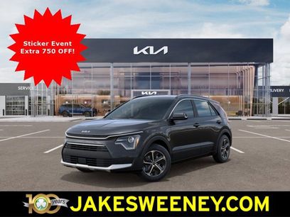 New 2025 Kia Niro EX