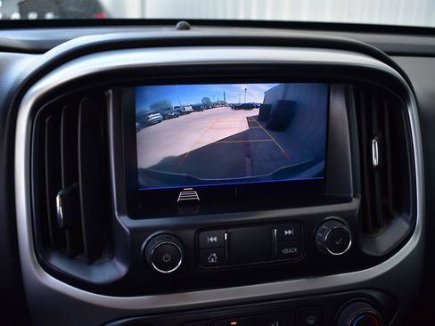 Used 2022 Chevrolet Colorado LT w/ Fleet Safety Package RWD image 36