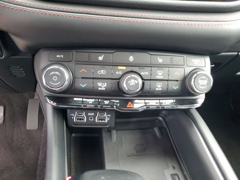 Used 2022 Dodge Durango R/T w/ Trailer Tow Group IV image 26