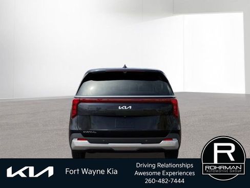New 2026 Kia Carnival image 6