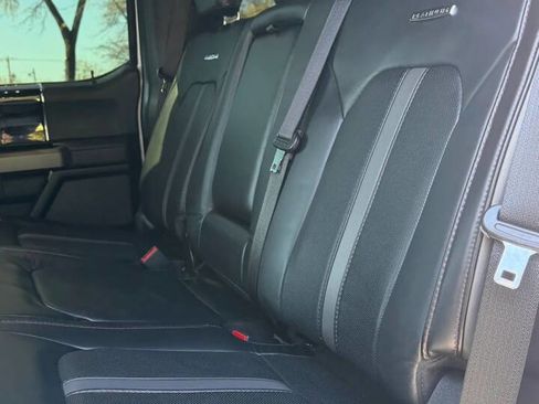 Used 2021 Ford F250 Platinum image 22