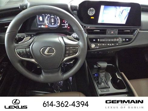 Certified 2024 Lexus ES 350 w/ Premium Package image 19