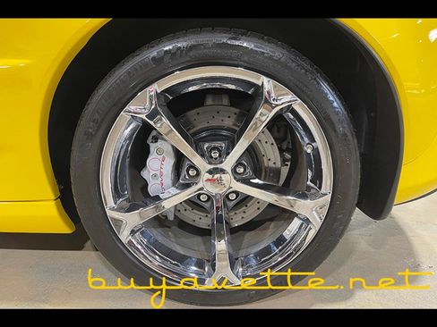 Used 2012 Chevrolet Corvette Grand Sport w/ 3LT Preferred Equipment Group image 14