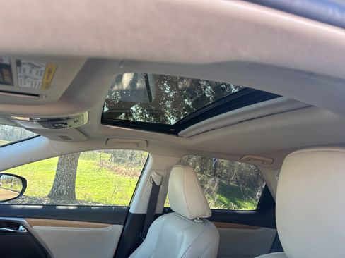 Used 2020 Lexus RX 350L FWD w/ Premium Package image 19