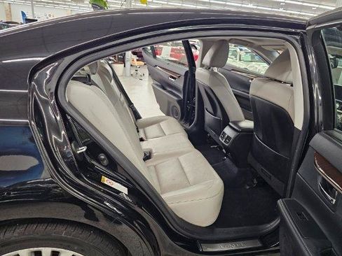 Used 2013 Lexus ES 350 w/ Ultra Luxury Pkg FWD image 33