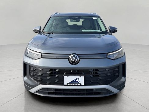 New 2026 Volkswagen Tiguan SE AWD/4WD image 2