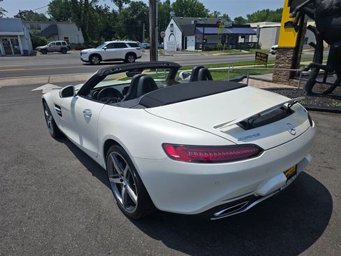 Used 2018 Mercedes-Benz AMG GT Roadster image 6