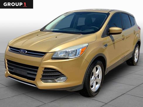 Used 2014 Ford Escape SE FWD image 1