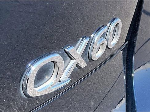 Used 2020 INFINITI QX60 Luxe w/ Essential Package image 8