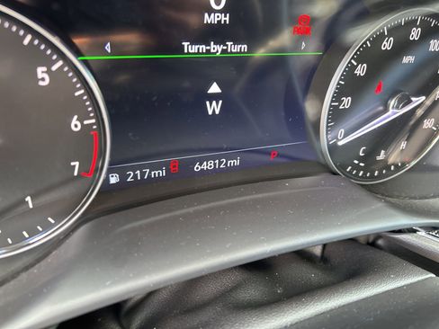 Used 2023 Buick Envision Essence image 10