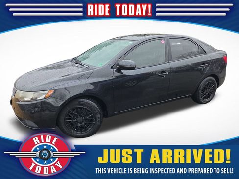 Used 2013 Kia Forte EX image 1