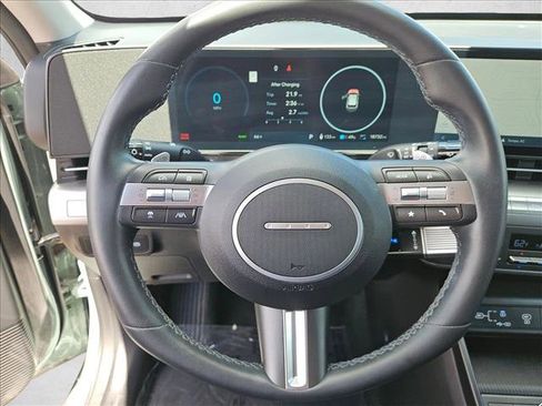 Certified 2024 Hyundai Kona SEL FWD image 21