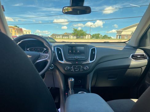 Used 2021 Chevrolet Equinox LT AWD/4WD image 29
