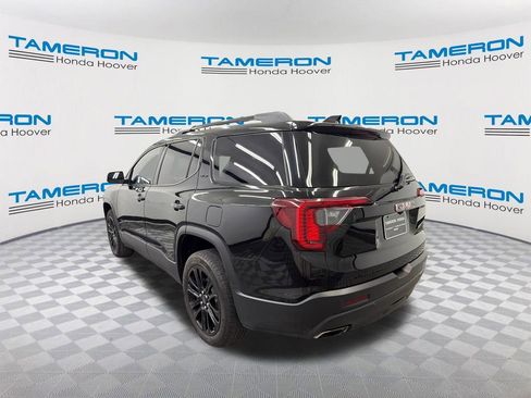 Used 2023 GMC Acadia SLT w/ Elevation Edition FWD image 3