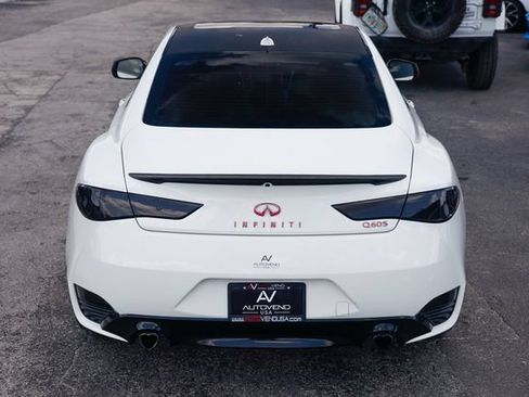 Used 2018 INFINITI Q60 3.0t Sport w/ Sensory Package 3.0T Sport AWD/4WD image 12
