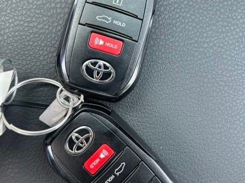 Used 2026 Toyota Camry SE w/ Convenience Package FWD image 47