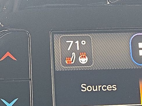 Used 2024 RAM 2500 Laramie image 18