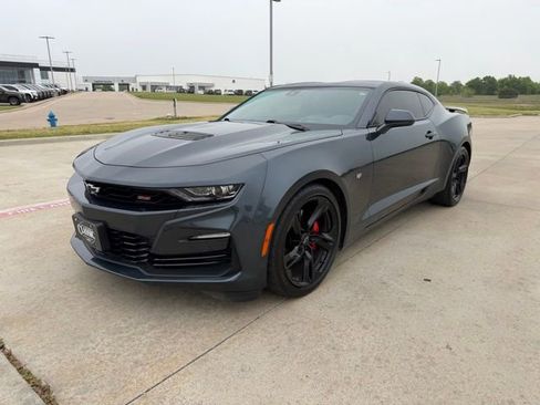 Used 2021 Chevrolet Camaro SS image 7
