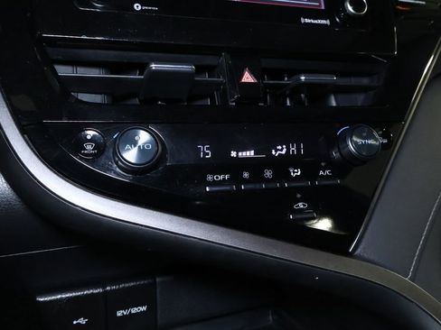 Used 2023 Toyota Camry SE image 27