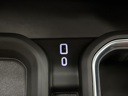 Used 2025 GMC Sierra 3500 Denali Ultimate AWD/4WD image 35