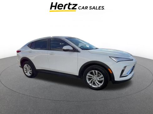 Used 2025 Buick Envista Preferred image 1