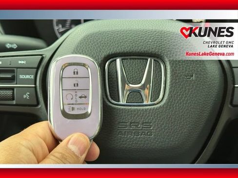 Used 2024 Honda HR-V LX image 39