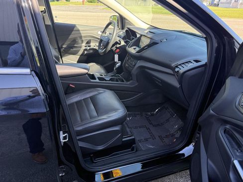 Used 2018 Ford Escape SEL FWD image 10