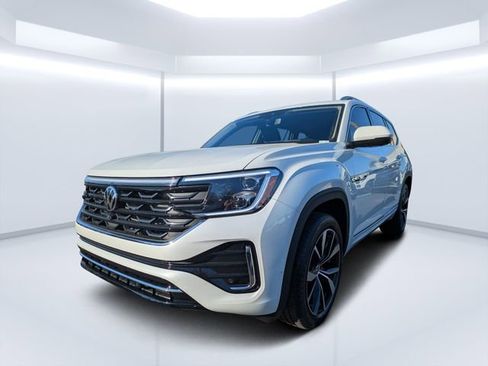 New 2026 Volkswagen Atlas SEL Premium R-Line AWD/4WD image 7