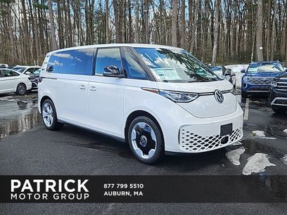 New 2025 Volkswagen ID. Buzz Pro S