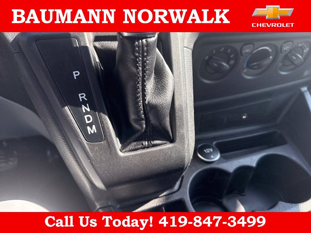 Used 2015 Ford Transit 250 130 Low Roof w/ Exterior Upgrade Package RWD image 19