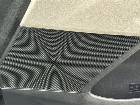 New 2026 Kia Sorento S image 23