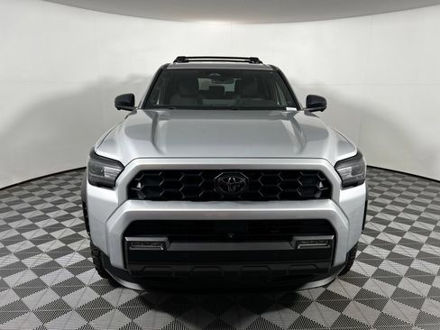 Used 2026 Toyota 4Runner TRD Off-Road Premium AWD/4WD image 2