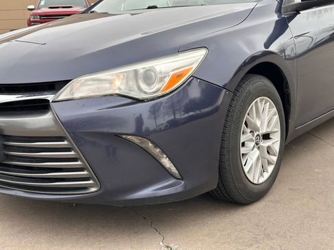 Used 2016 Toyota Camry LE image 8