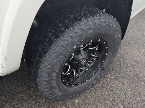 Used 2021 Toyota 4Runner TRD Off-Road Premium w/ Moonroof Package image 13