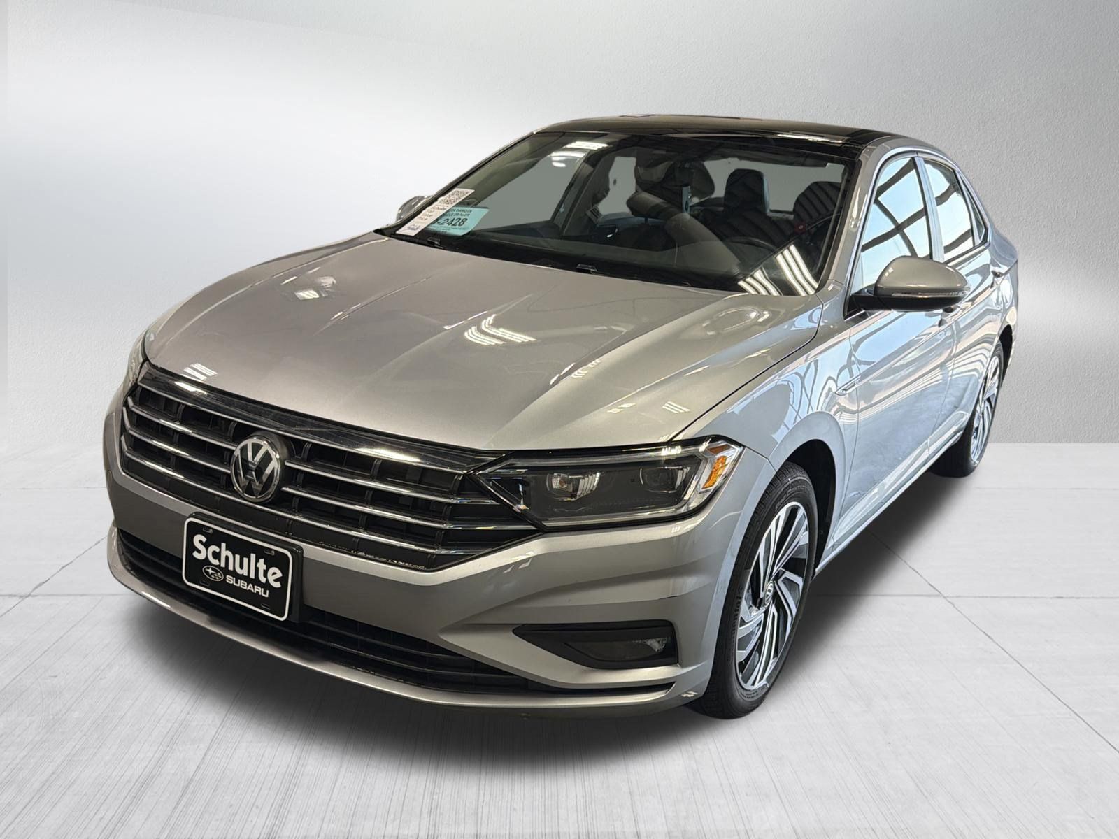 Used 2020 Volkswagen Jetta SEL Premium FWD image 3
