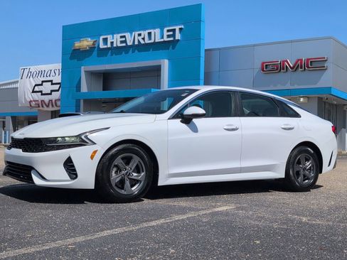 Used 2023 Kia K5 LXS image 1