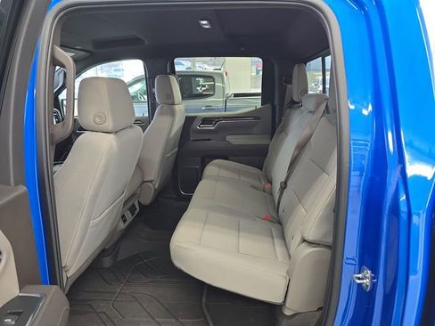 Certified 2025 Chevrolet Silverado 1500 LT w/ Safety Package image 10