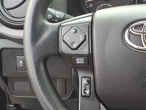 Used 2022 Toyota Tacoma SR RWD image 21